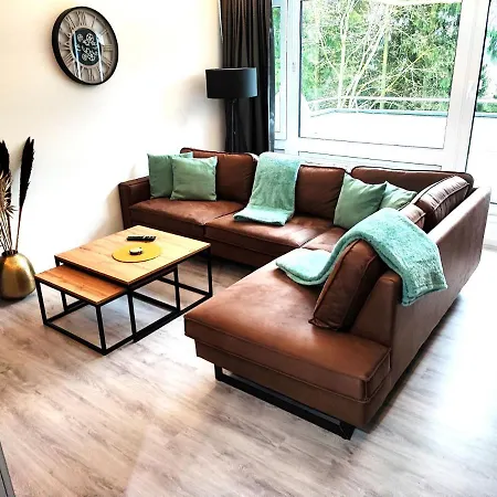 Apartment Glamory Pool Sauna Wifi 6 Personen Near Bikepark Balkon Ps4