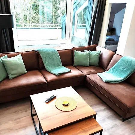 Glamory Pool Sauna Wifi 6 Personen Near Bikepark Balkon Ps4 Apartment