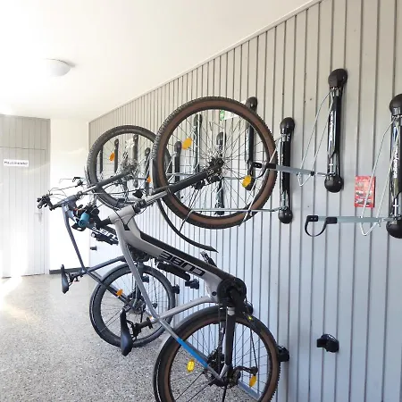 Apartment Glamory Pool Sauna Wifi 6 Personen Near Bikepark Balkon Ps4