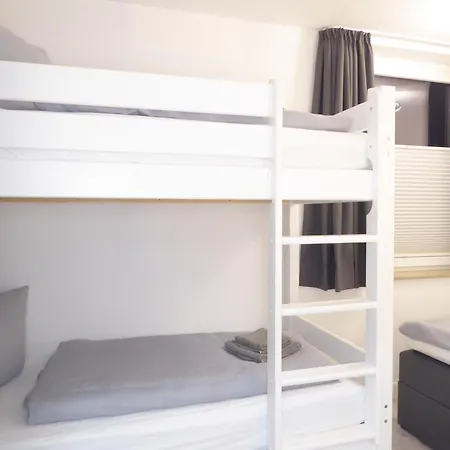 Apartment Glamory Pool Sauna Wifi 6 Personen Near Bikepark Balkon Ps4 *