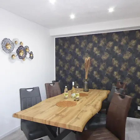 Glamory Pool Sauna Wifi 6 Personen Near Bikepark Balkon Ps4 Apartment Winterberg