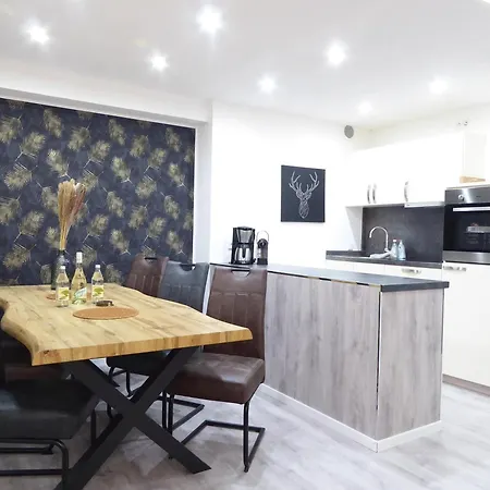 Glamory Pool Sauna Wifi 6 Personen Near Lift Balkon Ps4 Apartment *