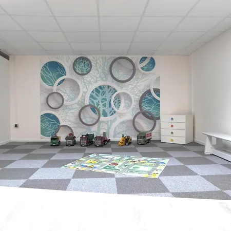 Glamory Pool Sauna Wifi 6 Personen Near Bikepark Balkon Ps4 Apartment