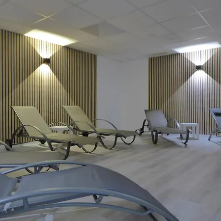 Apartment Glamory Pool Sauna Wifi 6 Personen Near Bikepark Balkon Ps4 Winterberg