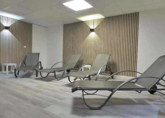 Glamory Pool Sauna Wifi 6 Personen Near Lift Balkon Ps4 Apartament *